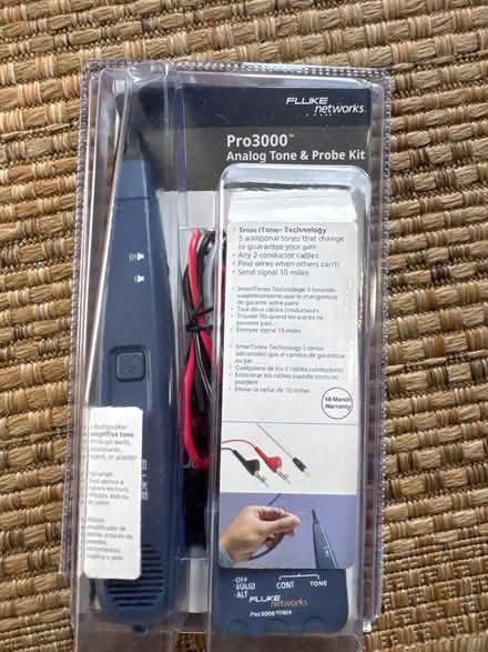 Photo of free Analog tone and probe kit (Arnold) #1