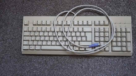 Photo of free Keyboard with PS2 connector (Manningham BD2) #1