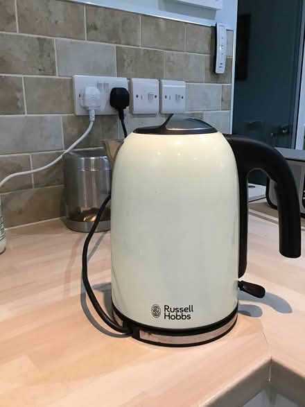 Photo of free Electric kettle (Heybridge CM9) #1