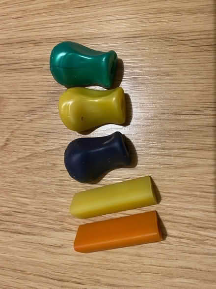 Photo of free 5 pencil grips to help with hand writing (Odd Down) #1