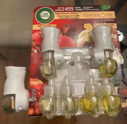Photo of free Air Wick - Apple Cinnamon Medley (Kanata) #1