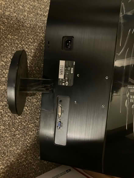 Photo of free AOC LCD computer monitor (Piedmont) #1