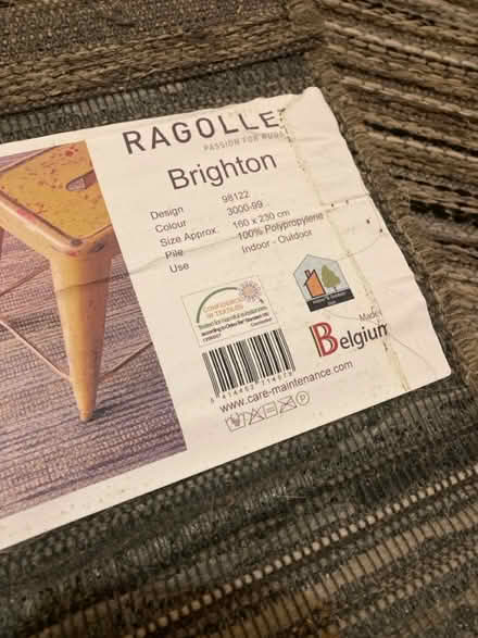 Photo of free Rug and matching doormat (Purley) #3