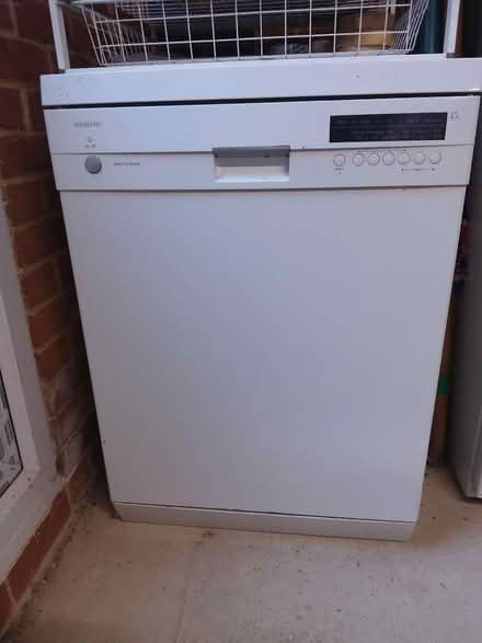 Photo of free Dishwasher (CO7) #1