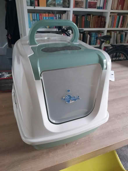 Photo of free Unused hooded cat litter tray (Cambridge CB4) #1