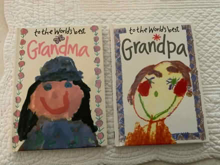 Photo of free To the worlds best Grandma/Grandpa books (Cheadle Hulme SK7) #1