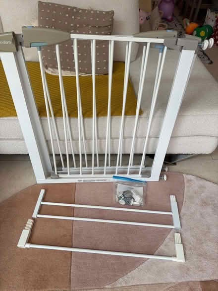 Photo of free Lindam Baby Gate x2 (Westcliff-on-sea SS0) #1