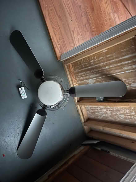 Photo of free Ceiling Fan (Gaithersburg) #1