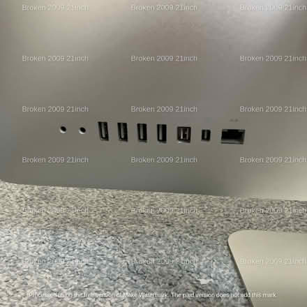 Photo of free Apple iMac 21in (for parts only) (Milford, Surrey) #4