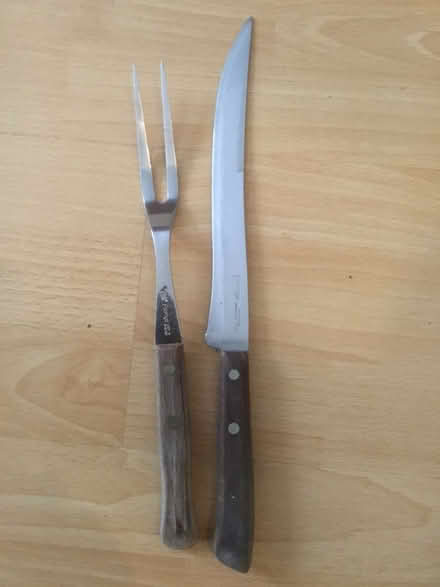 Photo of free Kitchen carving knife & fork (B62 near Blackheath) #1