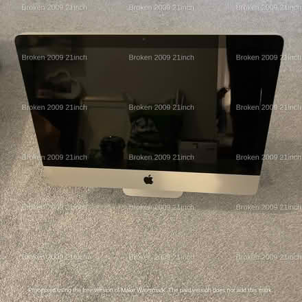Photo of free Apple iMac 21in (for parts only) (Milford, Surrey) #1