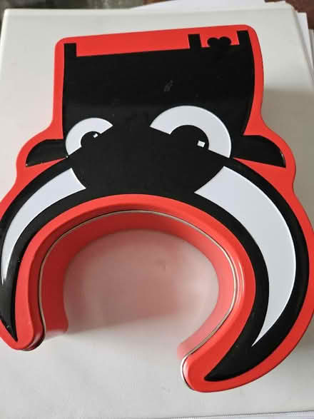 Photo of free 2 Sweet Tins (CT11) #1