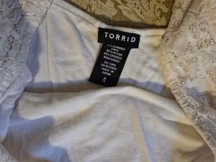 Photo of free White Lace Tunic (Torrid 4) (West 7th) #4