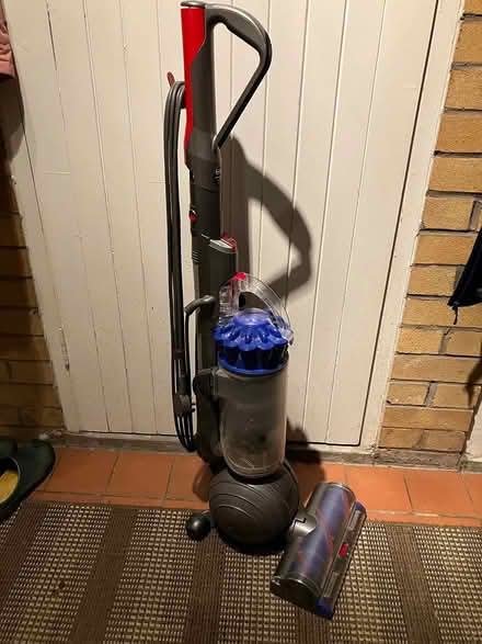Photo of free Dyson Ball Vacuum Hoover (LD8) #1