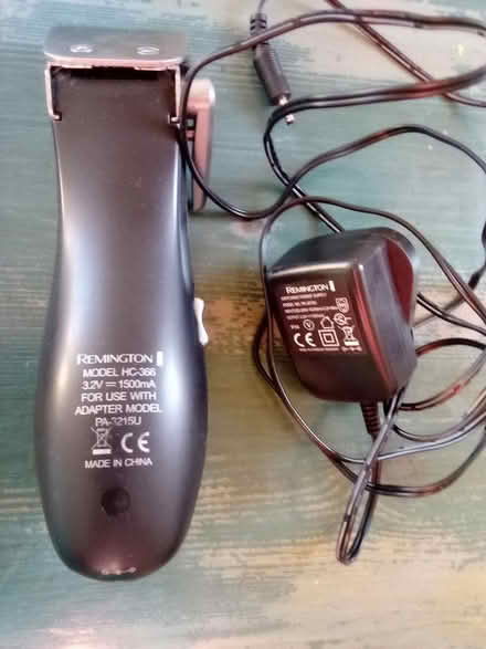 Photo of free Clippers with charger and guards (St John's Wakefield) #1