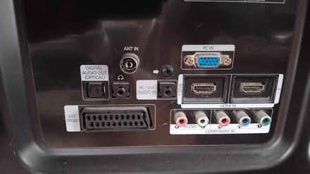 Photo of free Samsung 42" TV can be seen working (Windsor Town Centre - SL4) #3