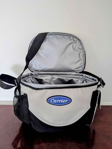 Photo of free Food carrier (Farmington Hills SE) #1