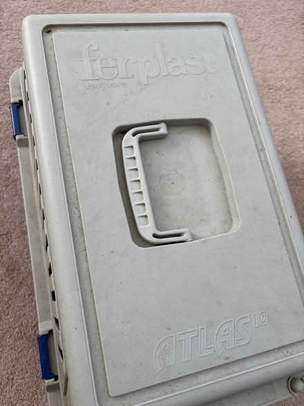 Photo of free Small Cat / Pet Carrier (Waterlooville PO7) #3