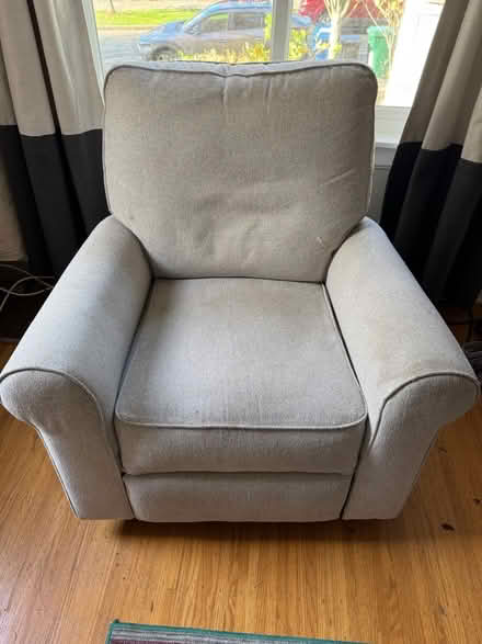 Photo of free Recliner Chair (Ballard) #3