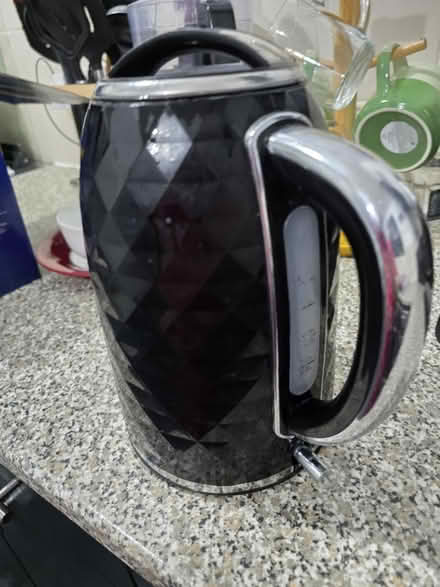 Photo of free Kettle and toaster (Ne5) #3