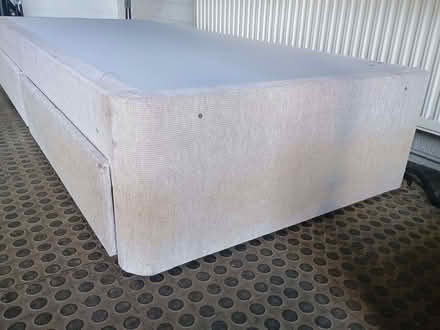 Photo of free Single divan bed with storage drawers (Guilsfield SY21) #4