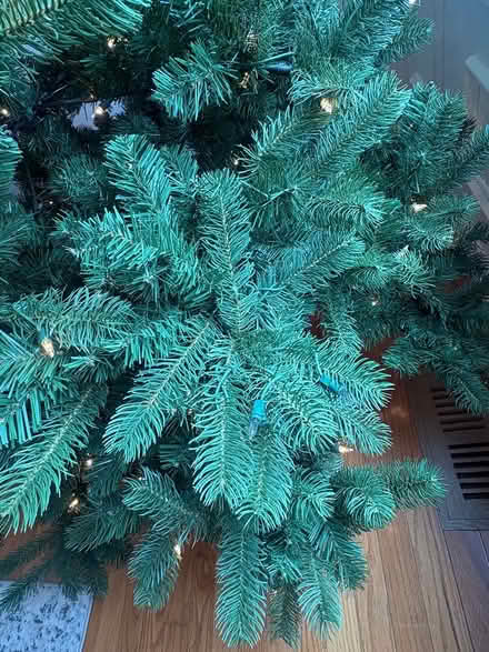 Photo of free 7’ pre-lit Christmas tree (West Plymouth) #3