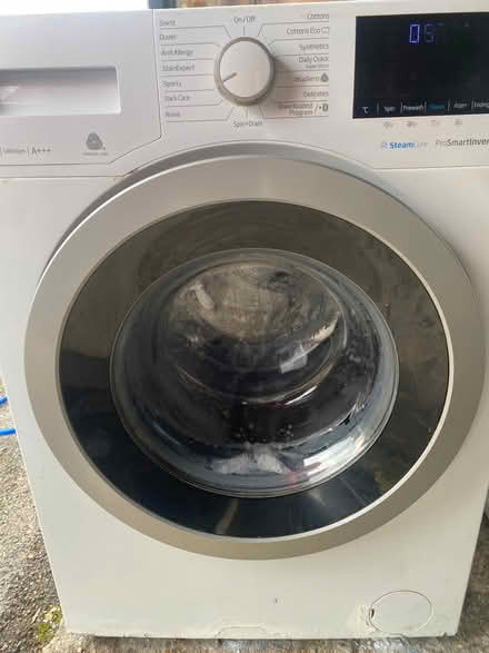 Photo of free Samsung washing machine (Havant PO9) #3