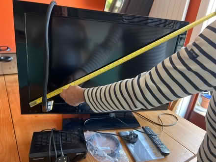 Photo of free Toshiba TV (Hove BN3) #4