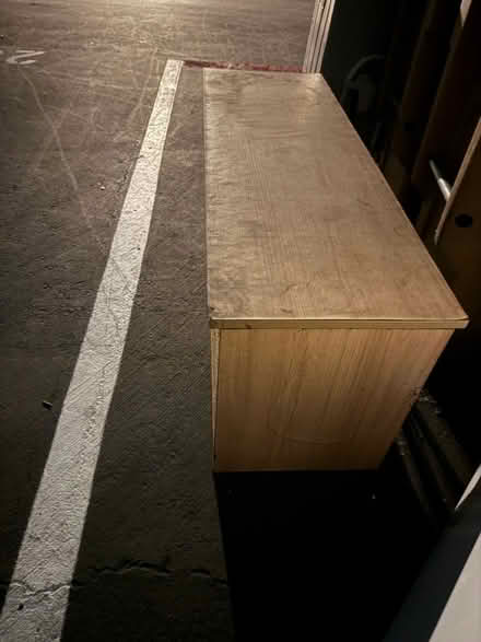 Photo of free TV stand or storage bench (Valencia Avenue, Sunnyvale) #4