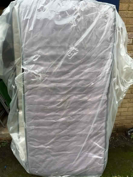 Photo of free x2 single mattresses (Leighton Buzzard LU7 3) #1