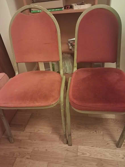 Photo of free Chairs- 3 units (LU2, Luton) #2
