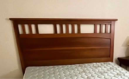 Photo of free Wooden headboard for double bed (Rhinebeck village) #1