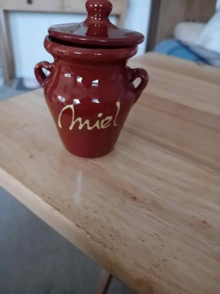 Photo of free Honey pot (Lumb BB4) #1