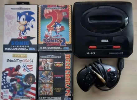 Photo of free Sega Mega Drive 2 + 4 Games, 1 Controller Only (Fernhill G45) #1