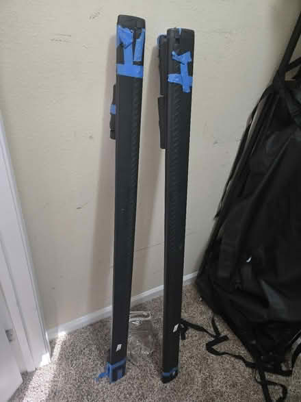 Photo of free Thule Aero Cross Bars (Franconia) #1