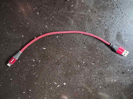 Photo of free iPhone charge cable (Water Eaton MK2) #1