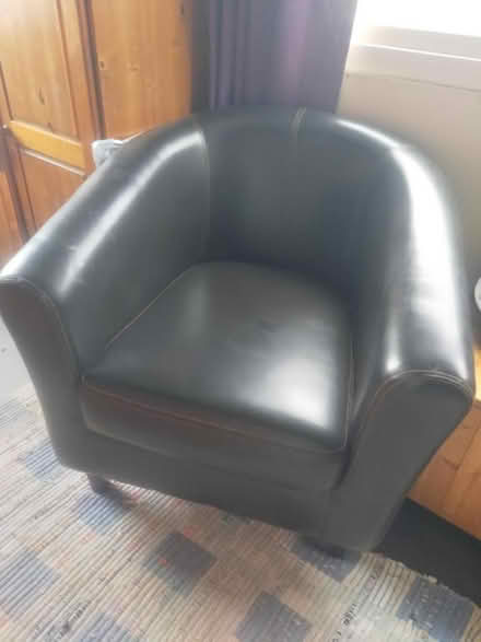 Photo of free faux leather bucket chair (Hanwood Bank SY5) #2