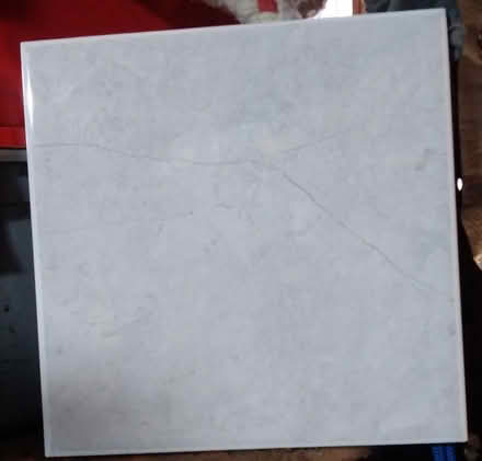 Photo of free Pale grey mottled wall tiles (Emsworth PO10) #2