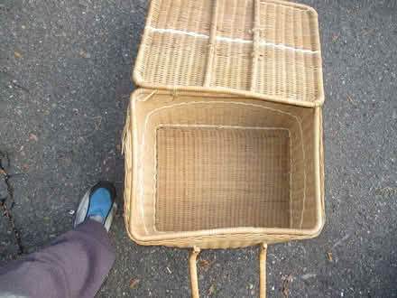 Photo of free wooden basket with a lid (Old Ottawa South) #2