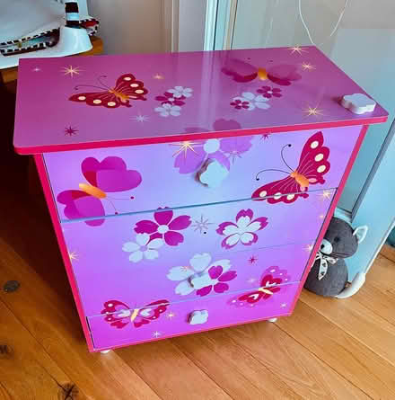 Photo of free Children's chest of 4-drawers (Hanwell W7) #4