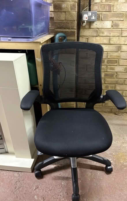 Photo of free Desk chair (Slough) #1