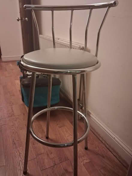 Photo of free High chrome nude color chair (LU2, Luton) #3
