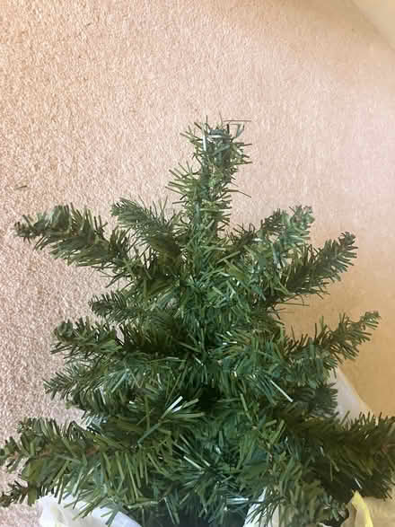 Photo of free Artificial Christmas Tree (Harrow on the Hill HA2) #1