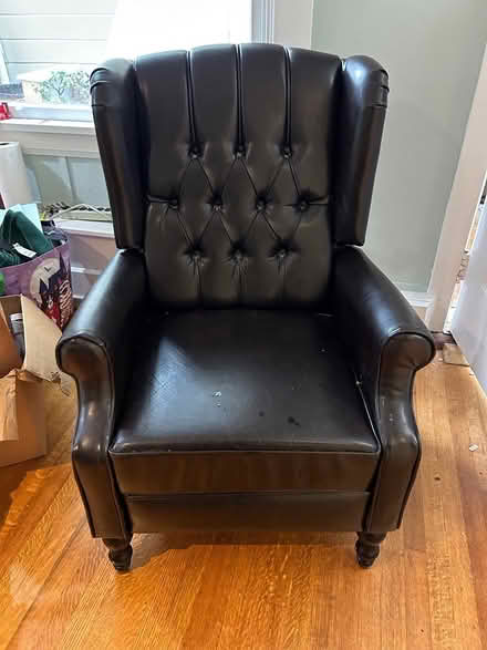 Photo of free Chair (Cole Valley) #1