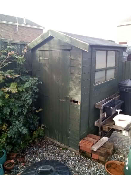 Photo of free Wooden garden shed (Marsh Farm LU3) #1