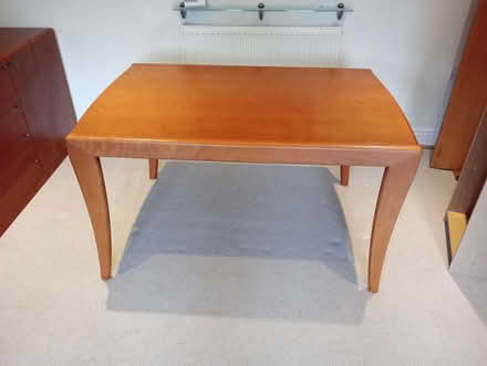 Photo of free Extendable Dining Table (Mill Hill Circus NW7) #1