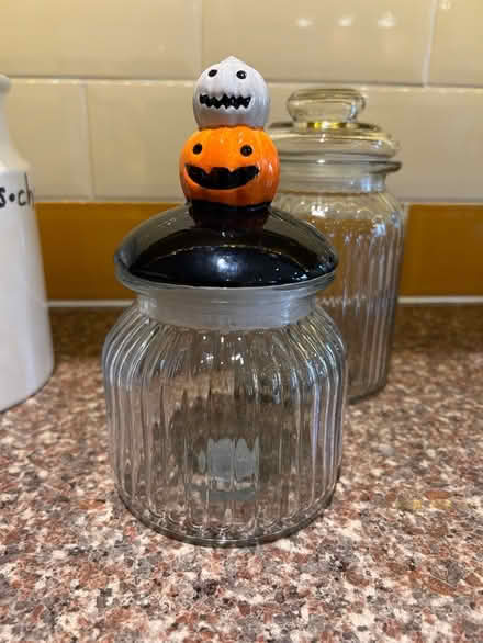 Photo of free A biscuit barrel and three decorative jars (Gamston NG2) #4