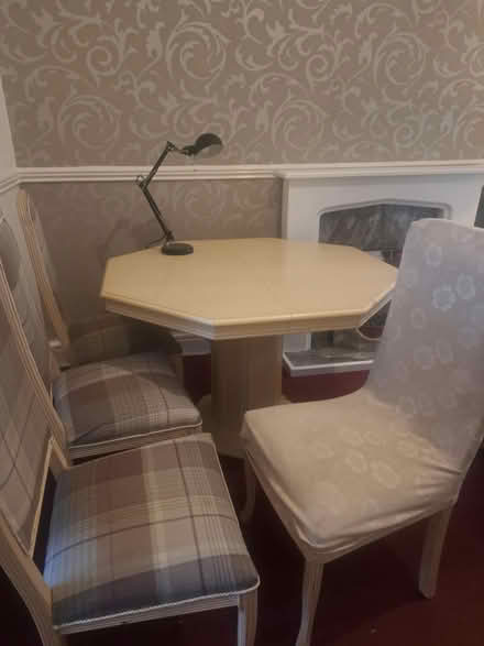Photo of free Table that extends and four chairs (Southport Merseyside PR9) #1