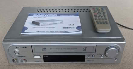 Photo of free Daewoo SV-900 VHS Video Recorder (Calthorpe Park GU51) #1