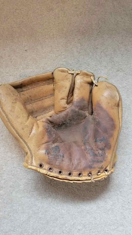 Photo of free Old time baseball glove (Des Peres) #2